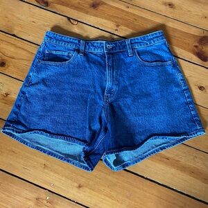 Abercrombie & Fitch High Rise dad Denim Shorts size 32